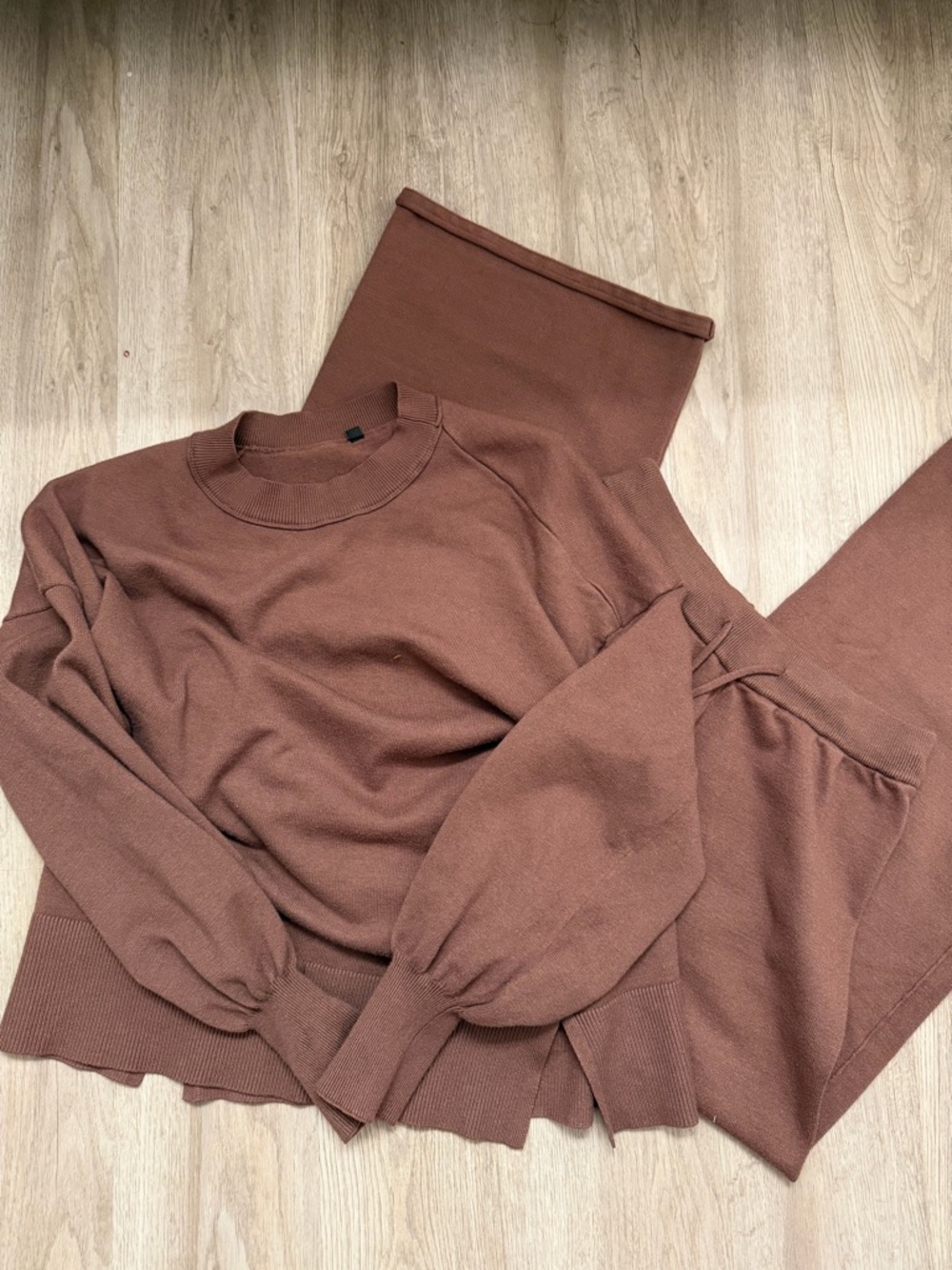 Amazon Brown Knit Sweatshirt and Joggers Loungewear Set